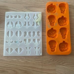 Resin molds